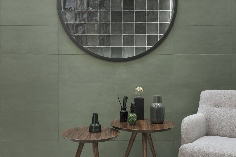 Cersaie-2019_Livin-Olive-GreenLeather-Greige-porm03