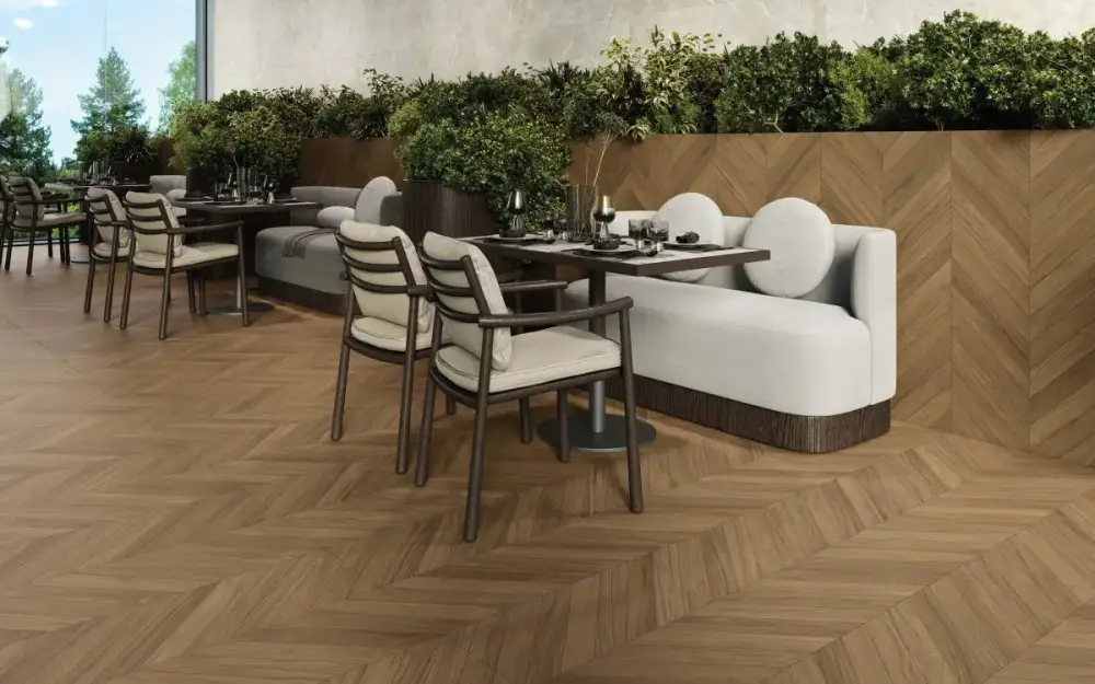 APG_CHEVRON_NATURE_60x120_HIGHLANDS_NATURE_75X150_RESTAURANTE_DR-1200x750